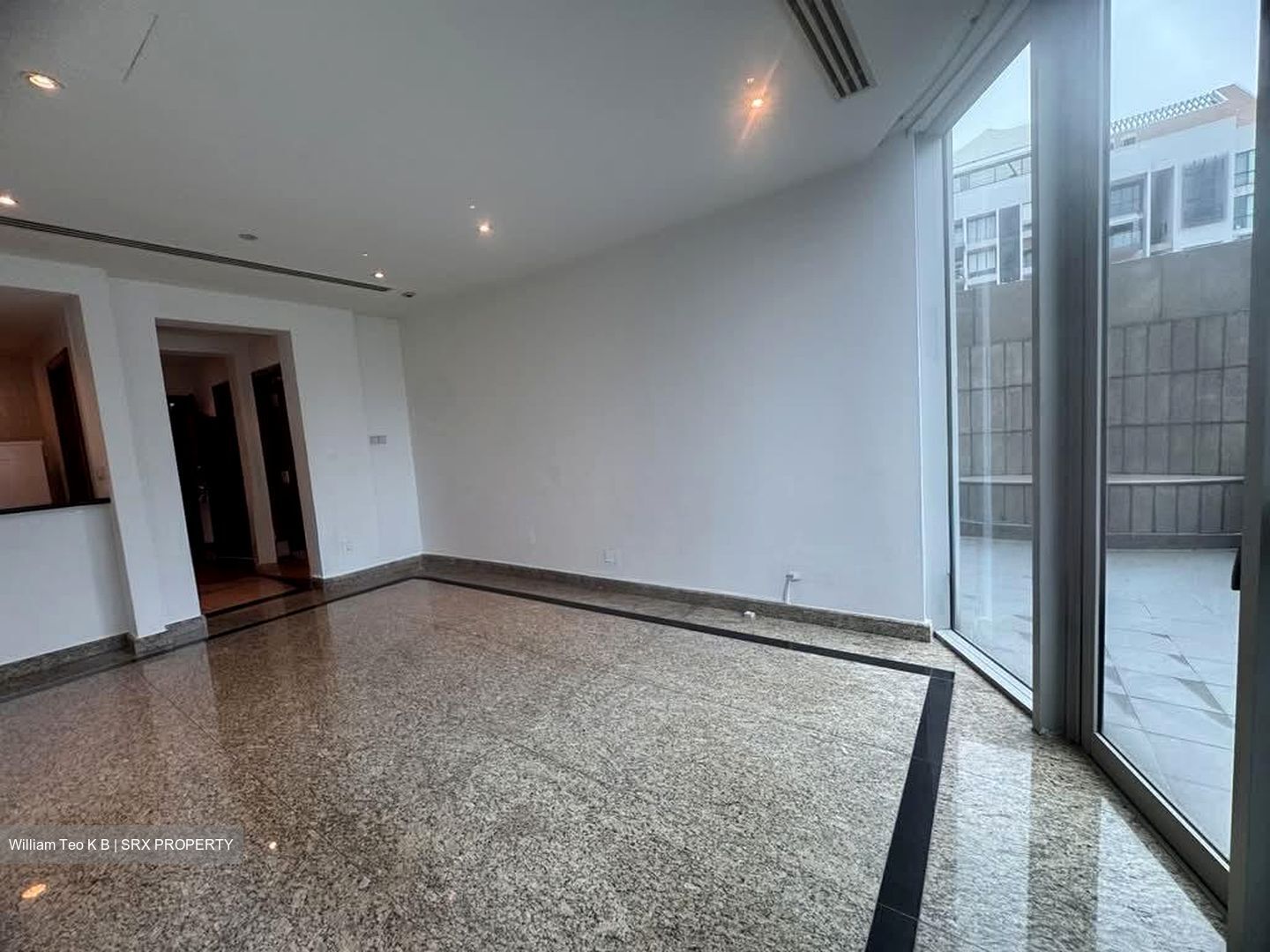 Riverside 48 (D9), Apartment #561190681